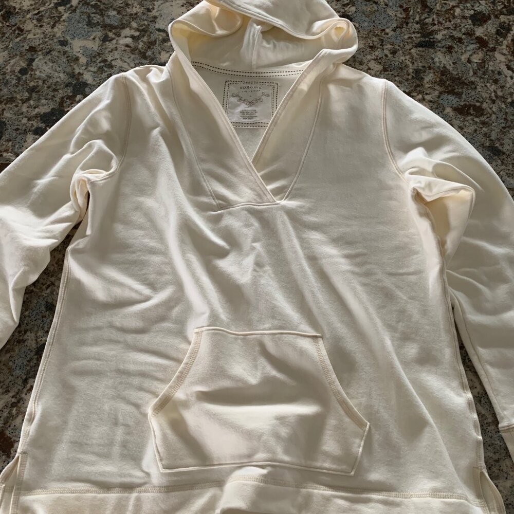 womens pullover hooded sweatshirt
